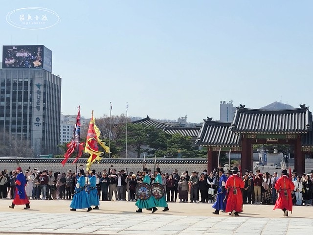 飛魚女孩,韓國自由行,首爾景點地圖,跟著飛魚玩韓國,光化門廣場交通,光化門事件,光化門廣場 美食,光化門雕像,光化門 景點,光化門站韓文,光化門地鐵站,景福宮站,鍾路 三街 地鐵,光化門 景福宮,景福宮開放時間2024,景福宮交接2024,景福宮 光化門,景福宮韓文,景福宮韓服推薦dcard,景福宮門票價格,世宗村飲食文化街,益善洞 dcard,益善洞逛街地圖,韓國shake shack,shake shack韓國,韓國shake shack推薦,首爾六天五夜,首爾六天五夜行程,首爾6天5夜,首爾 shake shack,韓國首爾秘境dcard