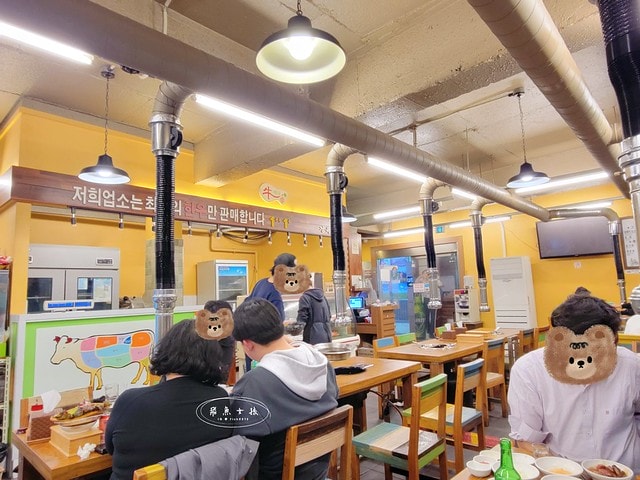 馬場洞,跟著飛魚玩韓國,馬場洞畜產市場,馬場洞韓牛,馬場洞,馬場洞韓牛一條街,馬場洞韓牛交通,馬場洞韓牛推薦,馬場洞自然畜產,馬場洞韓牛市場,馬場洞韓牛dcard,馬場洞怎麼去,馬場洞韓文,馬場洞餐廳,馬場洞地鐵出口,明洞韓牛推薦dcard,首爾韓牛推薦dcard,首爾韓牛dcard,明洞24小時烤肉,馬場洞景點,馬場洞韓牛營業時間,馬場洞地鐵,首爾韓牛1++,首爾韓牛餐廳,韓國韓牛推薦,首爾韓牛餐廳推薦,馬場洞韓牛村,馬場洞韓牛交通,馬場洞韓牛村 菜單