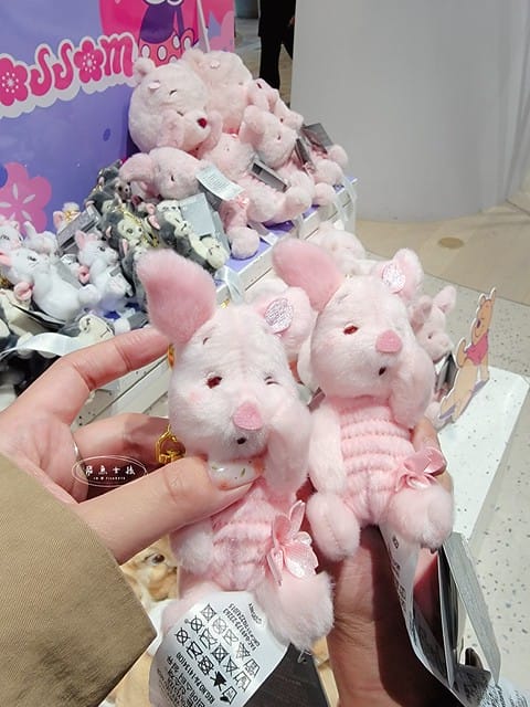 首爾DISNEY STORE推薦,首爾 disney store,韓國disney store,韓國迪士尼,汝矣島現代百貨迪士尼,Disney Store,韓國有迪士尼商店嗎,韓國迪士尼在哪裡,首爾 disneystore,現代百貨汝矣島,現代百貨汝矣島品牌,汝矣島現代百貨,汝矣島現代百貨必買,汝矣島現代百貨樓層介紹,汝矣島現代百貨韓文,汝矣島現代百貨交通,汝矣島現代百貨地鐵出口,首爾迪士尼商店營業時間,首爾迪士尼商店交通,首爾親子景點,首爾打卡景點,首爾購物,the hyundai seoul聖誕村2024,汝矣島現代百貨聖誕預約,汝矣島漢江公園,汝矣島現代百貨,首爾汝矣島現代百貨,The Hyundai Seoul,汝矣島現代百貨攻略,汝矣島現代百貨交通,汝矣島現代百貨美食,汝矣島現代百貨推薦,汝矣島自由行,首爾自由行景點推薦,首爾百貨推薦,韓國購物必去百貨,汝矣島購物攻略,汝矣島百貨商場,首爾美食購物景點,首爾汝矣島行程規劃,汝矣島必去景點,首爾汝矣島購物行程,韓國自由行購物指南,韓國百貨推薦2024,韓國百貨必買清單,首爾聖誕市集,首爾自由行,首爾購物,首爾打卡景點