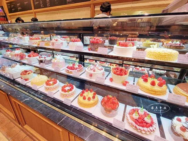 首爾打卡景點,首爾購物,the hyundai seoul聖誕村2024,汝矣島現代百貨聖誕預約,汝矣島漢江公園,汝矣島現代百貨,首爾汝矣島現代百貨,The Hyundai Seoul,汝矣島現代百貨攻略,汝矣島現代百貨交通,汝矣島現代百貨美食,汝矣島現代百貨推薦,汝矣島自由行,首爾自由行景點推薦,首爾百貨推薦,韓國購物必去百貨,汝矣島購物攻略,汝矣島百貨商場,首爾美食購物景點,汝矣島漢江公園,汝矣島櫻花大道,63大廈觀景台,首爾汝矣島行程規劃,汝矣島必去景點,首爾汝矣島購物行程,韓國自由行購物指南,韓國百貨推薦2024,韓國百貨必買清單,汝矣島櫻花大道,首爾聖誕2024,韓國聖誕節2024活動,首爾聖誕節會下雪嗎,首爾聖誕市集,首爾自由行,首爾購物,首爾打卡景點,首爾賞櫻景點,首爾漢江夜景