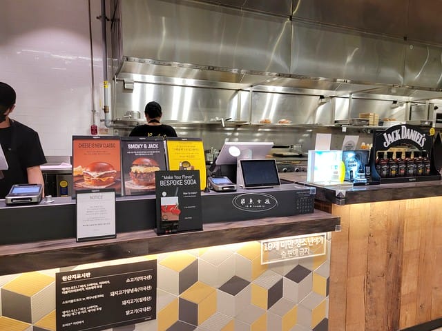Eggslut 首爾,eggslut菜單,首爾 漢堡,汝矣島現代百貨美食,The Hyundai Seoul美食,梨泰院 漢堡,eggslut韓國分店,eggslut韓國,eggslut弘大,汝矣 渡口站 美食,eggslut台灣,韓國漢堡,eggslut推薦,eggslut美國,韓國漢堡店,汝矣島現代百貨樓層介紹,汝矣島現代百貨韓文,汝矣島現代百貨地鐵出口,汝矣島現代百貨交通,汝矣島現代百貨攻略,首爾自由行美食推薦,shake shack 韓國,韓國shake shack,shake shack推薦韓國,韓國shake shack分店,shake shack 首爾,shake shack首爾,shake shack韓國分店,shake shack韓國中文菜單