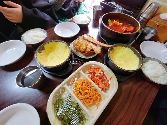 南大門市場美食,南大門市場必吃,南大門市場白帶魚,南大門市場辣燉白帶魚,南大門市場白帶魚胡同,首爾白帶魚美食,首爾辣燉白帶魚,南大門市場美食地圖,南大門市場怎麼去,韓國辣燉白帶魚,南大門市場棉被,南大門市場早餐,南大門市場營業時間,南大門市場老爺爺草莓乾,南大門市場韓文,南大門市場交通,南大門市場地鐵,南大門童裝營業時間,南大門批發營業時間,南大門韓文,韓國白帶魚料理,南大門辣燉魚街,南大門白帶魚一條街