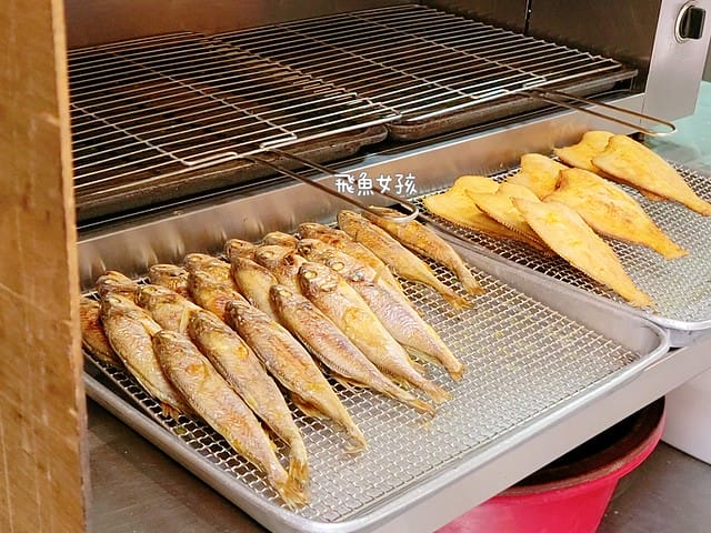 南大門市場美食,南大門市場必吃,南大門市場白帶魚,南大門市場辣燉白帶魚,南大門市場白帶魚胡同,首爾白帶魚美食,首爾辣燉白帶魚,南大門市場美食地圖,南大門市場怎麼去,韓國辣燉白帶魚,南大門市場棉被,南大門市場早餐,南大門市場營業時間,南大門市場老爺爺草莓乾,南大門市場韓文,南大門市場交通,南大門市場地鐵,南大門童裝營業時間,南大門批發營業時間,南大門韓文,韓國白帶魚料理,南大門辣燉魚街,南大門白帶魚一條街