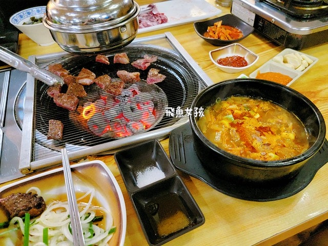 清州美食推薦,清州西門市場,清州烤肉推薦,清州韓牛,더 투뿔 한우 정육식당,清州自由行美食,韓國清州美食,清州五花肉街,清州在地美食,韓國1++韓牛,清州美食,清州烤肉,西門市場美食,清州自由行dcard,清州自由行,清州四天三夜,清州自由行交通,清州 四天三夜,韓國清州自由行,韓國清州三天兩夜,清州烤肉 一條 街,清州旅遊dcard,韓國清州 必 吃,清州 五花肉一條街