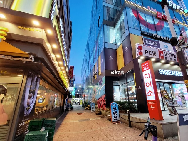 청주상당산성,清州景點推薦,清州歷史,청주,清州自由行dcard,清州四天三夜,清州 四天三夜,韓國清州三天兩夜,清州旅遊dcard,清州自由行,清州景點,清州交通,清州咖啡推薦,清州逛街,清州城安街,清州城安商圈,清州機場到首爾,城安街商圈必買,城安街商圈,韓國城安街商圈餐廳推薦