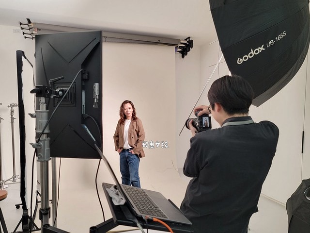 春山相館,春山相館評價,Chun3,證件照專門店,韓式證件照,台中照相館,台中證件照,台中形象照,台中韓式證件照,台中景點,證件照,大頭照,肖像照,形象照,台中形象照推薦,台中溫暖攝影棚,台中人像攝影推薦,求職形象照,形象照費用,形象照dcard,台北形象照dcard,專業形象照推薦,專業形象照台北,台北證件照推薦dcard,台北韓式證件照dcard,履歷照片dcard,科技業履歷照片dcard,韓式證件照ptt,韓式形象照 台北