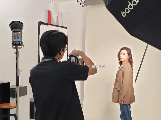 春山相館,春山相館評價,Chun3,證件照專門店,韓式證件照,台中照相館,台中證件照,台中形象照,台中韓式證件照,台中景點,證件照,大頭照,肖像照,形象照,台中形象照推薦,台中溫暖攝影棚,台中人像攝影推薦,求職形象照,形象照費用,形象照dcard,台北形象照dcard,專業形象照推薦,專業形象照台北,台北證件照推薦dcard,台北韓式證件照dcard,履歷照片dcard,科技業履歷照片dcard,韓式證件照ptt,韓式形象照 台北