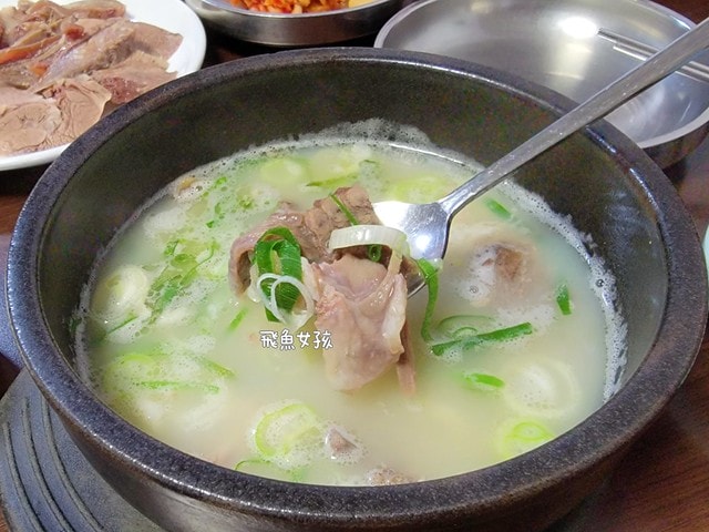 清州美食,清州雪濃湯,清州六街市場美食,清州金剛雪濃湯,金剛雪濃湯,清州自由行dcard,清州四天三夜,清州 四天三夜,韓國清州三天兩夜,清州旅遊dcard,清州自由行,清州景點,清州美食推薦,清州宵夜,西門市場美食,清州餃子,韓國清州美食,清州自由行美食,清州西門市場,清州城安街,清州육거리종합시장,清州夜市,청주전통시장,清州美食市場,清州市場推薦,清州市場,清州六街市場,六街綜合市場必買,六街綜合市場海苔,청주 육거리시장 금강설렁탕,청주 설렁탕 맛집,청주 백년가게,清州육거리시장宵夜,청주설렁탕추천,