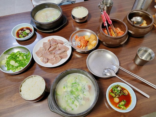 清州美食,清州雪濃湯,清州六街市場美食,清州金剛雪濃湯,金剛雪濃湯,清州自由行dcard,清州四天三夜,清州 四天三夜,韓國清州三天兩夜,清州旅遊dcard,清州自由行,清州景點,清州美食推薦,清州宵夜,西門市場美食,清州餃子,韓國清州美食,清州自由行美食,清州西門市場,清州城安街,清州육거리종합시장,清州夜市,청주전통시장,清州美食市場,清州市場推薦,清州市場,清州六街市場,六街綜合市場必買,六街綜合市場海苔,청주 육거리시장 금강설렁탕,청주 설렁탕 맛집,청주 백년가게,清州육거리시장宵夜,청주설렁탕추천,