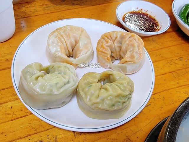 大邱機場美食,大邱機場覓食,大邱機場湯飯,大邱湯飯推薦,大邱紅眼班機美食,大邱紅眼班機覓食,大邱自由行,大邱自由行美食,大邱自由行推薦,韓國自由行美食,韓國國內機場美食,韓國湯飯推薦,大邱湯飯,大邱元祖奶奶湯飯,진배기원조할매국밥,大邱清晨美食,大邱24小時美食,大邱早晨美食,大邱機場早餐,大邱機場24小時餐廳