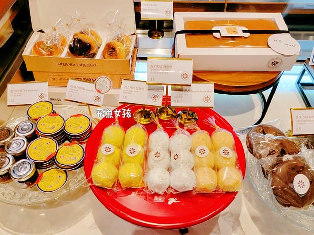 ,大邱近代胡同紅豆麵包,大邱近代胡同红豆面包,大邱紅豆麵包帶回台灣,大邱红豆面包,大邱麵包,大邱伴手禮,韓國伴手禮長輩dcard,大邱紅豆麵包,大邱美食,大邱景點,大邱自由行,大邱自由行2025,大邱景點推薦,大邱 蘋果麵包,大邱咖啡廳,近代胡同紅豆麵包的 菜單,近代文化胡同 交通,近代文化胡同 韓文,近代文化 巷 弄 之旅,近代文化胡同路線