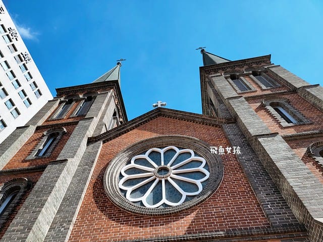 大邱景點,大邱自由行,大邱自由行2025,大邱景點推薦,大邱蘋果,近代文化胡同,大邱近代文化胡同 交通,大邱近代文化胡同,大邱近代文化胡同路線,近代文化胡同 韓文,近代文化 巷 弄 之旅,近代文化胡同路線,青蘿坡,大邱青蘿坡,大邱桂山聖堂,苦盡柑來遇見你拍攝地,金秘書為何那樣拍攝地,東山 青 蘿 坡,大邱 青蘿坡,大邱 教堂,大邱31萬歲運動路,大邱近代胡同(31運動路、青蘿之丘、桂山洞聖堂、大邱第一教會),大邱近代胡同31運動路青蘿之丘桂山洞聖堂大邱第一教會,大邱一日遊dcard,大邱三天兩夜 Dcard,大邱景點dcard