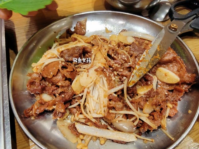 巨松排骨韓文,大邱美食,巨松燉排骨,巨松燉排骨的菜單,巨松排骨,巨松排骨分店,大邱巨松排骨,半月堂站,半月堂站美食,半月堂美食,半月堂地下街營業時間,半月堂逛街,大邱半月堂美食,大邱景點dcard,大邱三天兩夜 Dcard,大邱一日遊dcard,大邱美食推薦,巨松排骨dcard,巨松排骨一個人,巨松燉排骨 相片,巨松燉排骨 吃法,巨松排骨分店,巨松排骨怎麼吃,巨松排骨半月堂