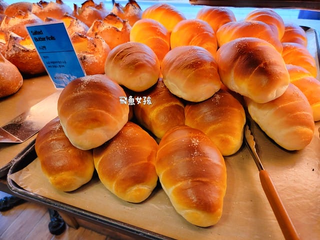 大邱美食,大邱東城路美食,大邱東城路麵包店,大邱麵包店,大邱咖啡廳,大邱甜點,大邱LePOULDU, LePOULDU,大邱可頌,大邱下午茶,大邱自由行,大邱必去咖啡廳,大邱甜點推薦,大邱自由行dcard,大邱一日遊dcard,大邱釜山自由行dcard,大邱景點,大邱必買dcard,大邱伴手禮,三松麵包,大邱咖啡廳推薦,大邱咖啡廳單身即地獄,大邱咖啡街,大邱咖啡廳2025,大邱麵包店 驚人的星期六,驚人的星期六 大邱