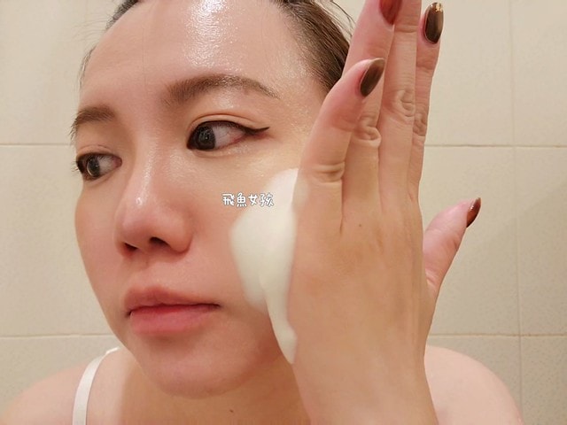 OBgE評價,ObgE防曬棒評價,ObgE控油洗卸幕斯評價,OBgE控油凝露評價,Olive Young必買分享,OBgE哪裡買,李多慧愛用保養品推薦,輕盈感控油凝露分享,油性肌保養品開箱,洗卸合一好物推薦,臉部控油好物分享,涼感控油凝露分享,肌膚補水好物分享,懶人保養好物推薦,李多慧代言粉底棒,李多慧代言obge,李多慧防曬棒,李多慧防曬棒dcard,李多慧防曬棒ptt,李多慧防曬棒哪裡買