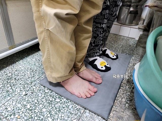 怪獸居家生活評價,腳底減壓地墊推薦,獨立筒地墊推薦,台灣製造地墊推薦,台灣製地墊買哪牌,舒壓腳踏墊開箱,按摩地墊開箱,居家好物分享,生活用品開箱,居家生活按摩墊推薦,釋壓抗疲勞墊推薦,久站不累地墊,廚房久站腳痠怎麼辦,居家療癒地墊分享,台灣地墊品牌,台灣製地墊,怪獸居家生活 門市,怪獸軟式珪藻土地墊ptt,恐龍地墊,怪獸居家生活 ptt,怪獸地墊,電腦椅地墊dcard,電腦椅地墊ptt