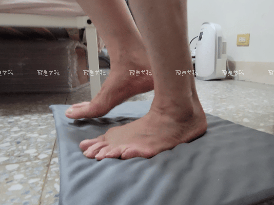 怪獸居家生活評價,腳底減壓地墊推薦,獨立筒地墊推薦,台灣製造地墊推薦,台灣製地墊買哪牌,舒壓腳踏墊開箱,按摩地墊開箱,居家好物分享,生活用品開箱,居家生活按摩墊推薦,釋壓抗疲勞墊推薦,久站不累地墊,廚房久站腳痠怎麼辦,居家療癒地墊分享,台灣地墊品牌,台灣製地墊,怪獸居家生活 門市,怪獸軟式珪藻土地墊ptt,恐龍地墊,怪獸居家生活 ptt,怪獸地墊,電腦椅地墊dcard,電腦椅地墊ptt