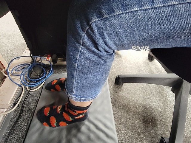 怪獸居家生活評價,腳底減壓地墊推薦,獨立筒地墊推薦,台灣製造地墊推薦,台灣製地墊買哪牌,舒壓腳踏墊開箱,按摩地墊開箱,居家好物分享,生活用品開箱,居家生活按摩墊推薦,釋壓抗疲勞墊推薦,久站不累地墊,廚房久站腳痠怎麼辦,居家療癒地墊分享,台灣地墊品牌,台灣製地墊,怪獸居家生活 門市,怪獸軟式珪藻土地墊ptt,恐龍地墊,怪獸居家生活 ptt,怪獸地墊,電腦椅地墊dcard,電腦椅地墊ptt